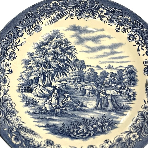 3 Currier and Ives "Harvest" Churchill Dinner Plates 10.25" Blue White England - Picture 7 of 8
